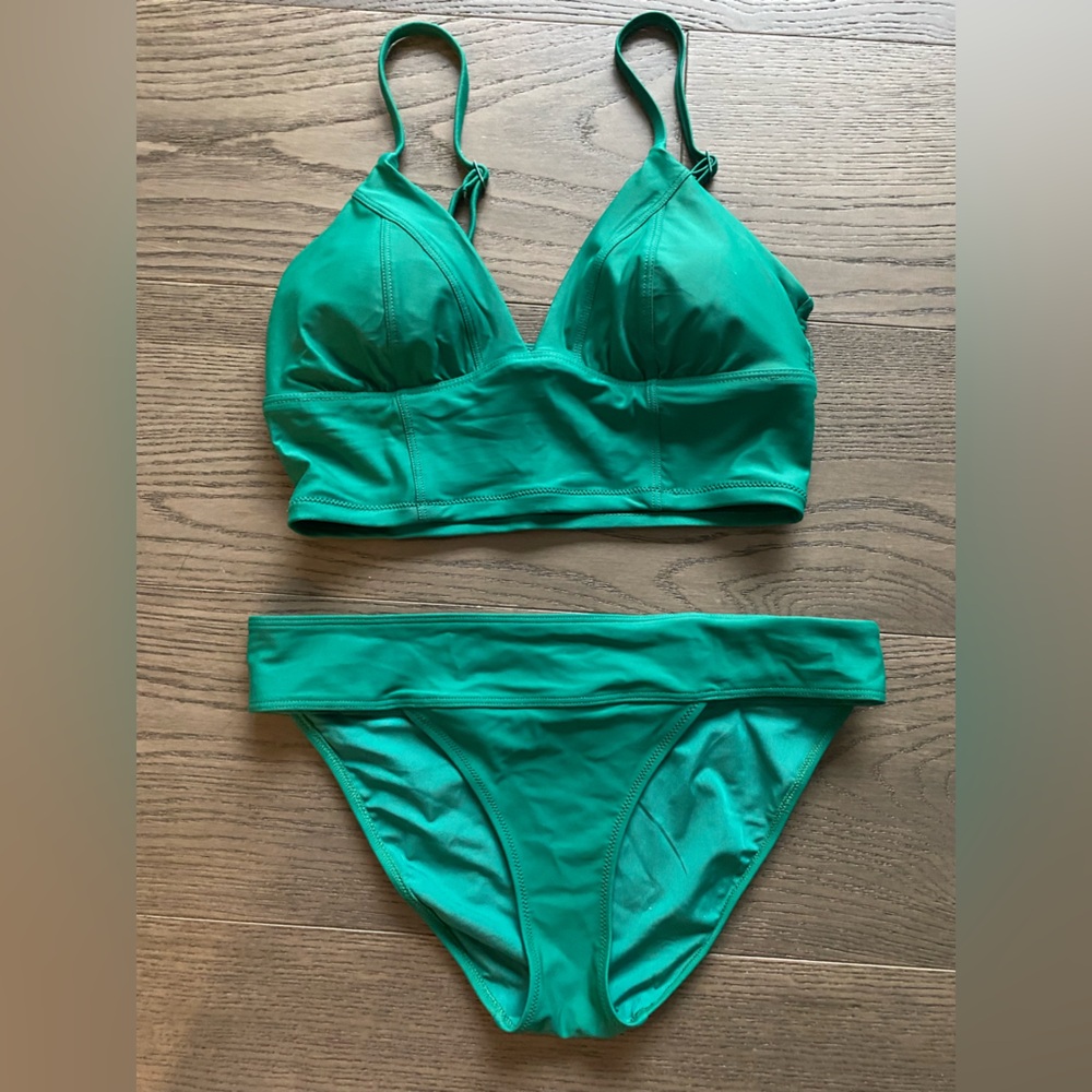 NWOT sz Medium Aerie Emerald Green Bikini (34DD for reference)